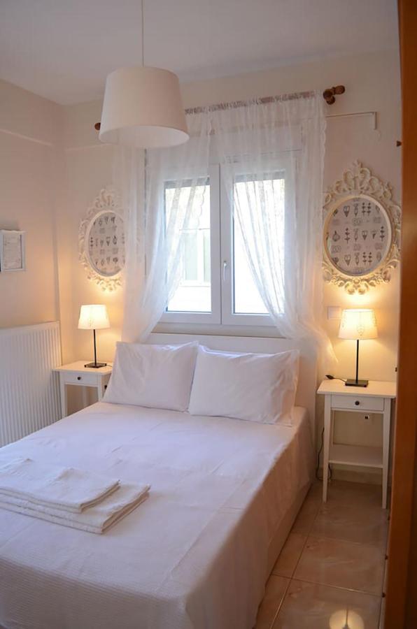 Lemon Beach Front Apartment, Nikiti Esterno foto