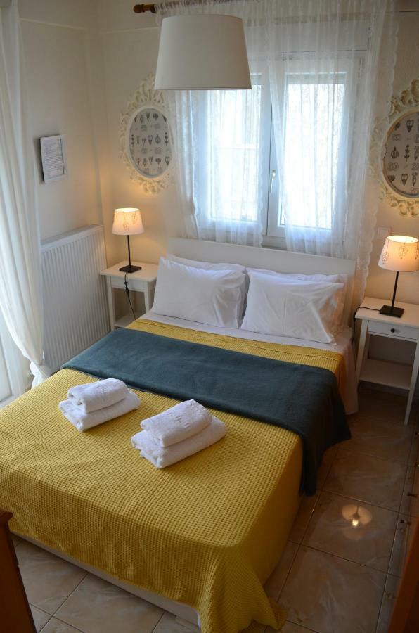 Lemon Beach Front Apartment, Nikiti Esterno foto